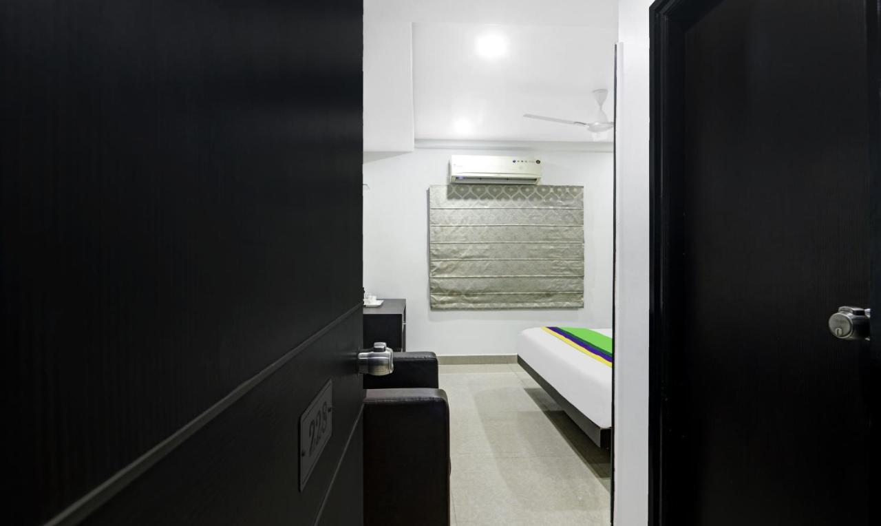 Treebo Kruthika Residency Hotel Hyderabad Exterior photo